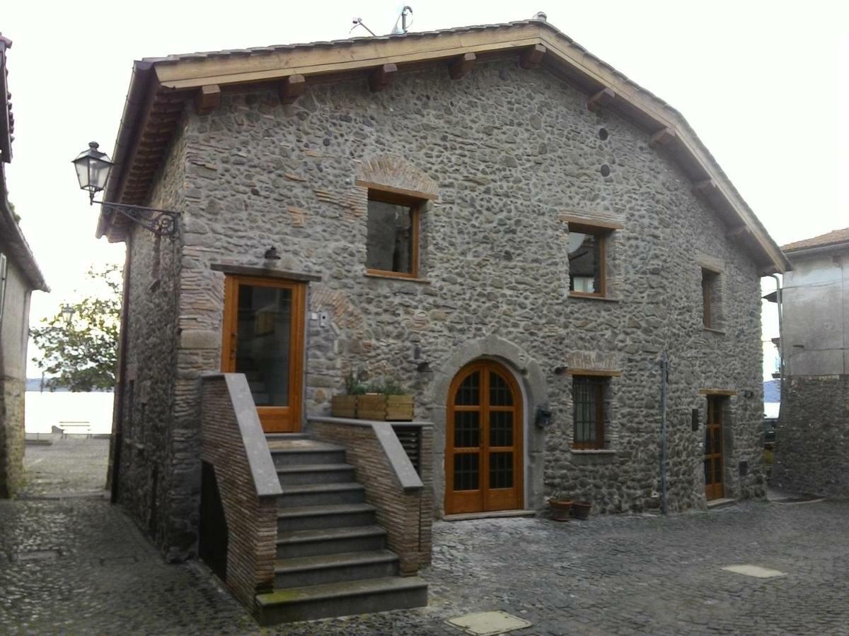 Al Vicolo Dei Pescatori Bed and Breakfast Anguillara Sabazia Buitenkant foto