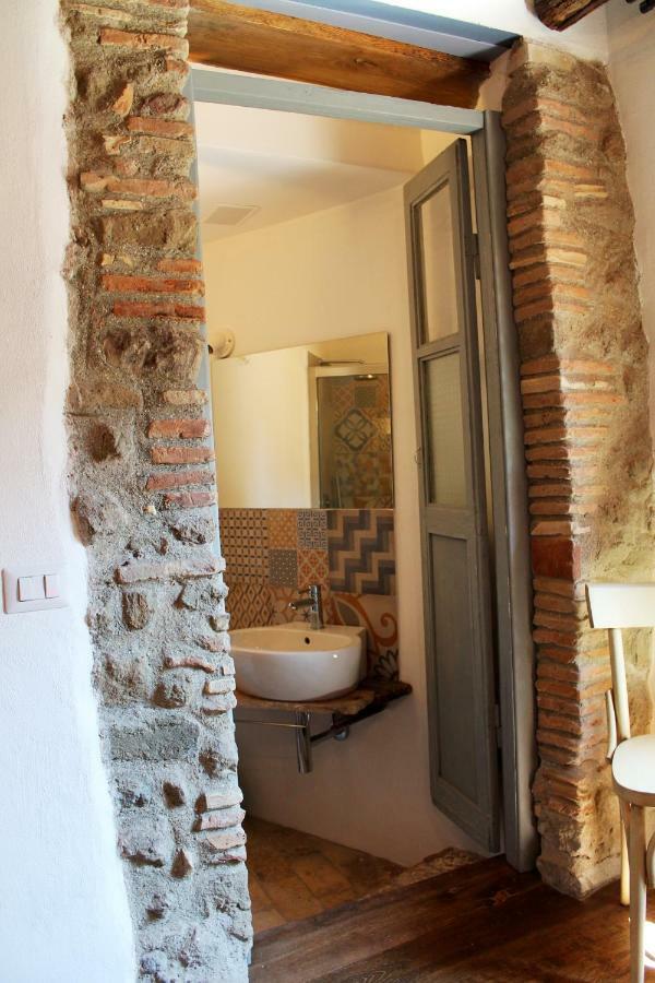 Al Vicolo Dei Pescatori Bed and Breakfast Anguillara Sabazia Buitenkant foto