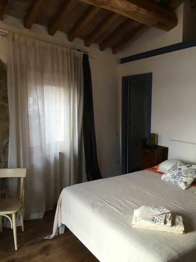 Al Vicolo Dei Pescatori Bed and Breakfast Anguillara Sabazia Buitenkant foto